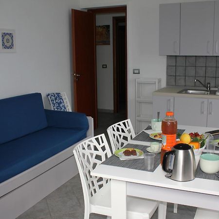 Villa Anita Apartments Capo dʼOrlando Εξωτερικό φωτογραφία