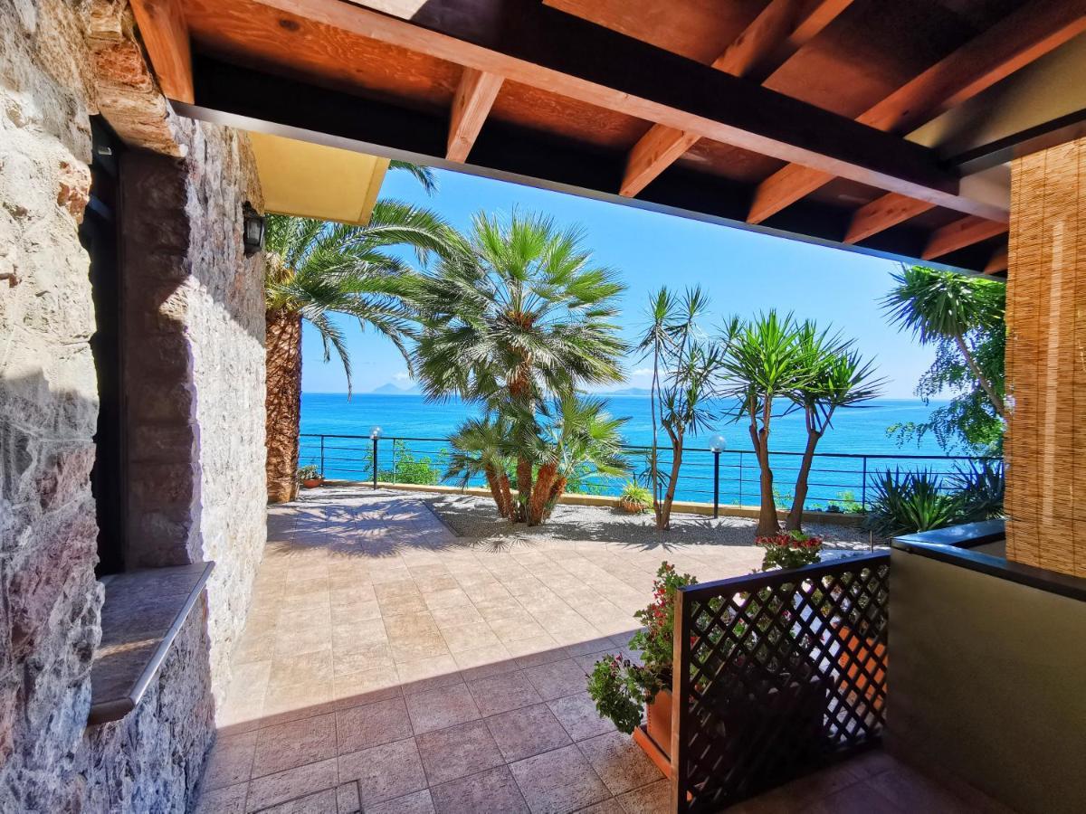 Villa Anita Apartments Capo dʼOrlando Εξωτερικό φωτογραφία