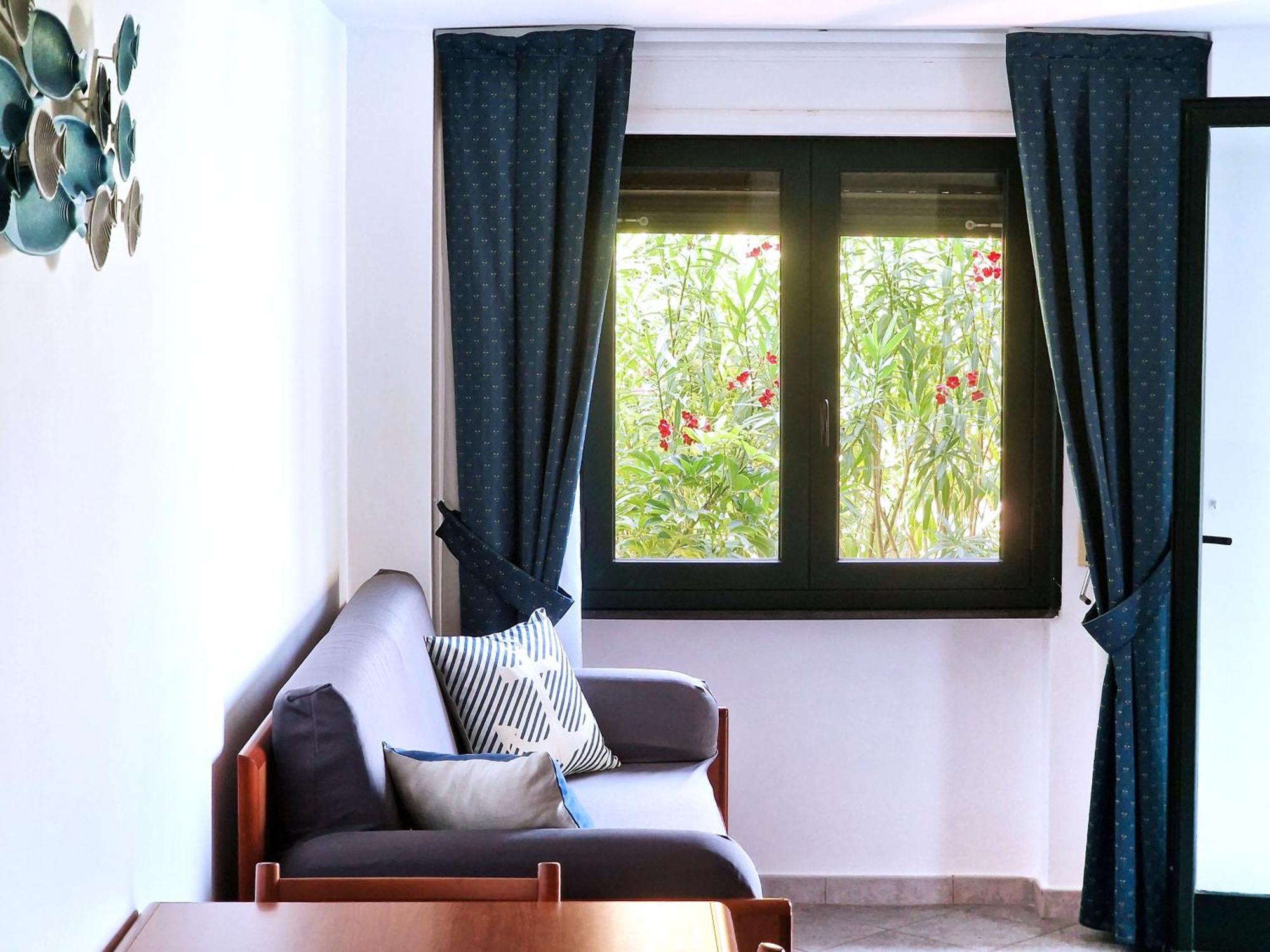 Villa Anita Apartments Capo dʼOrlando Εξωτερικό φωτογραφία