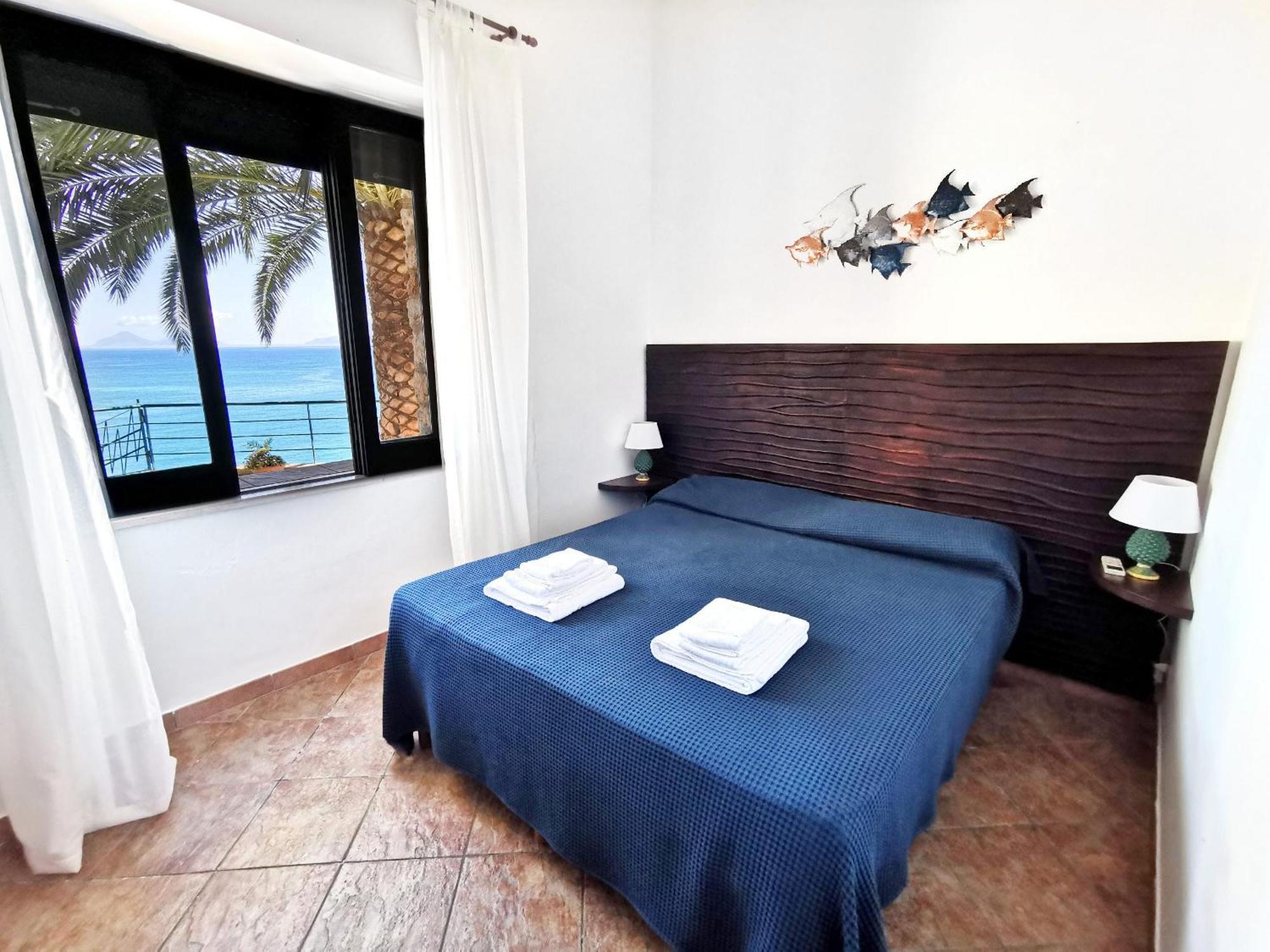 Villa Anita Apartments Capo dʼOrlando Δωμάτιο φωτογραφία