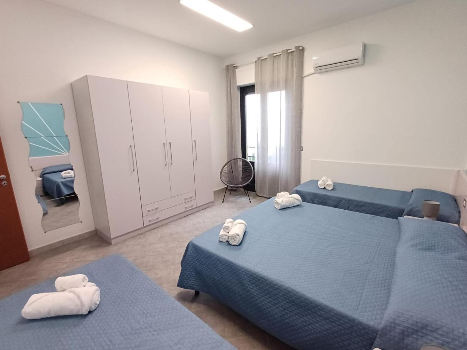 Villa Anita Apartments Capo dʼOrlando Εξωτερικό φωτογραφία