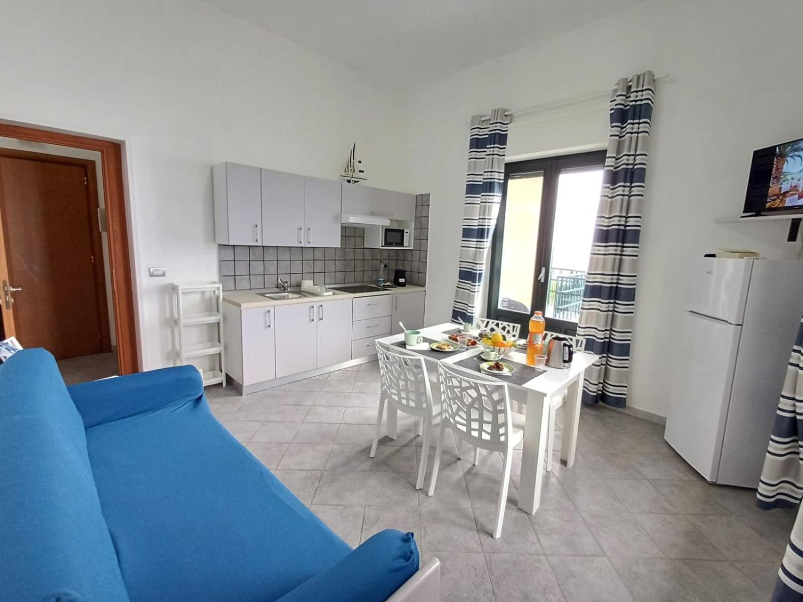 Villa Anita Apartments Capo dʼOrlando Εξωτερικό φωτογραφία